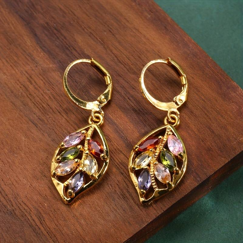 Vintage Earrings in Colored Gold Leaf with Zircon